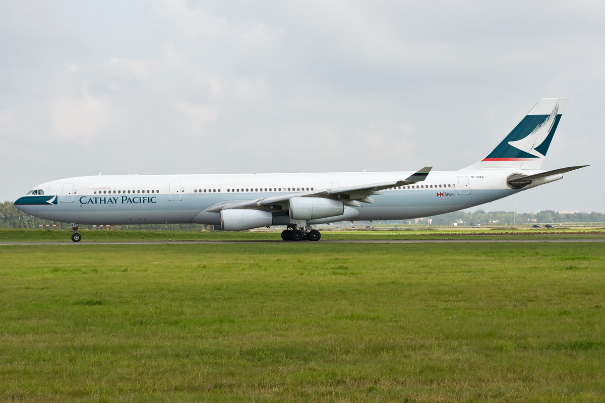 B-HXE Cathay Pacific Airways Airbus A340-300