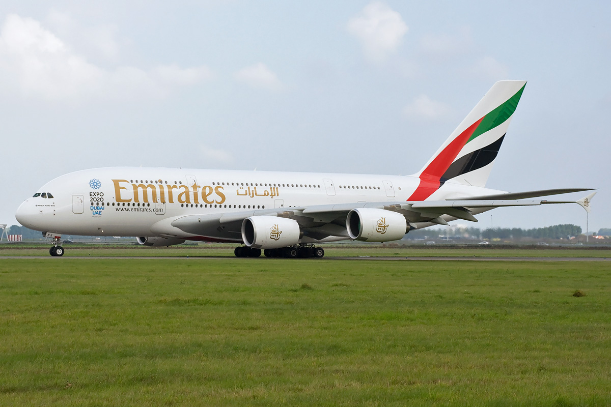 A6-EEX Emirates Airbus A380-800