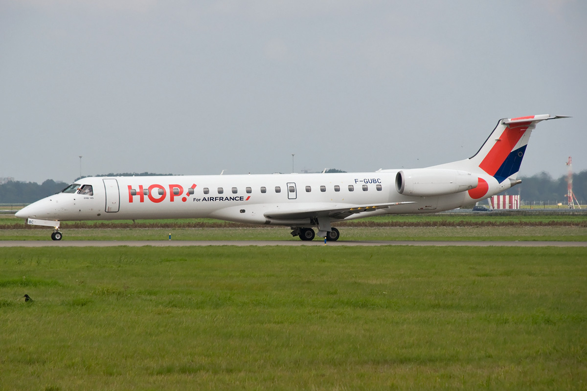 F-GUBC HOP! Embraer ERJ-145