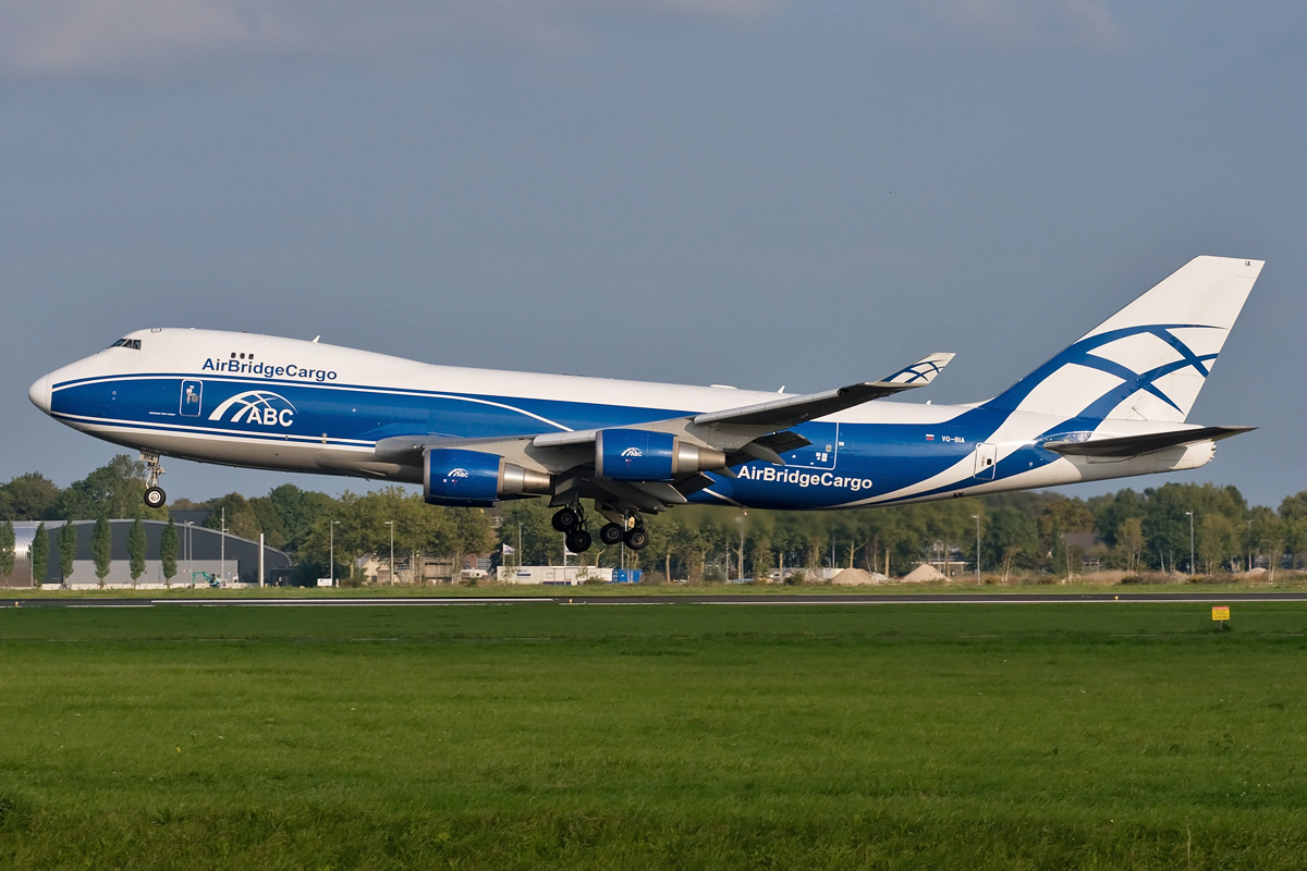 VQ-BIA Air Bridge Cargo Boeing 747-400(F/SCD)