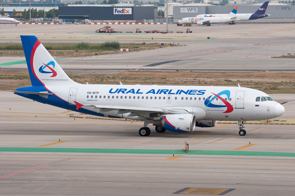 VQ-BTP Ural Airlines Airbus A319-100
