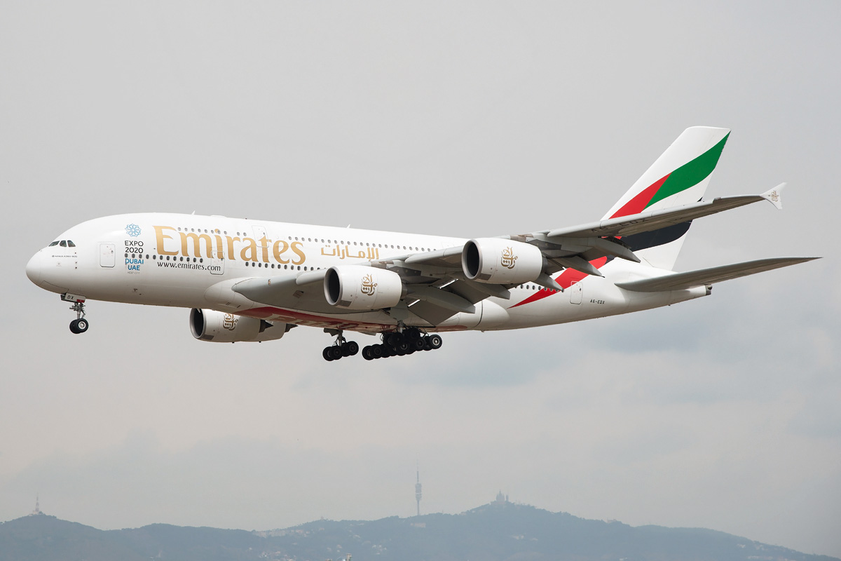 A6-EDX Emirates Airbus A380-800