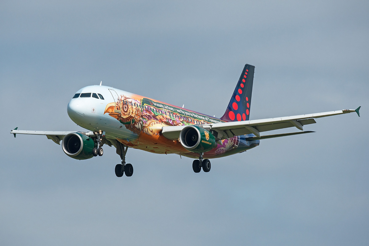 OO-SNF Brussels Airlines Airbus A320-200