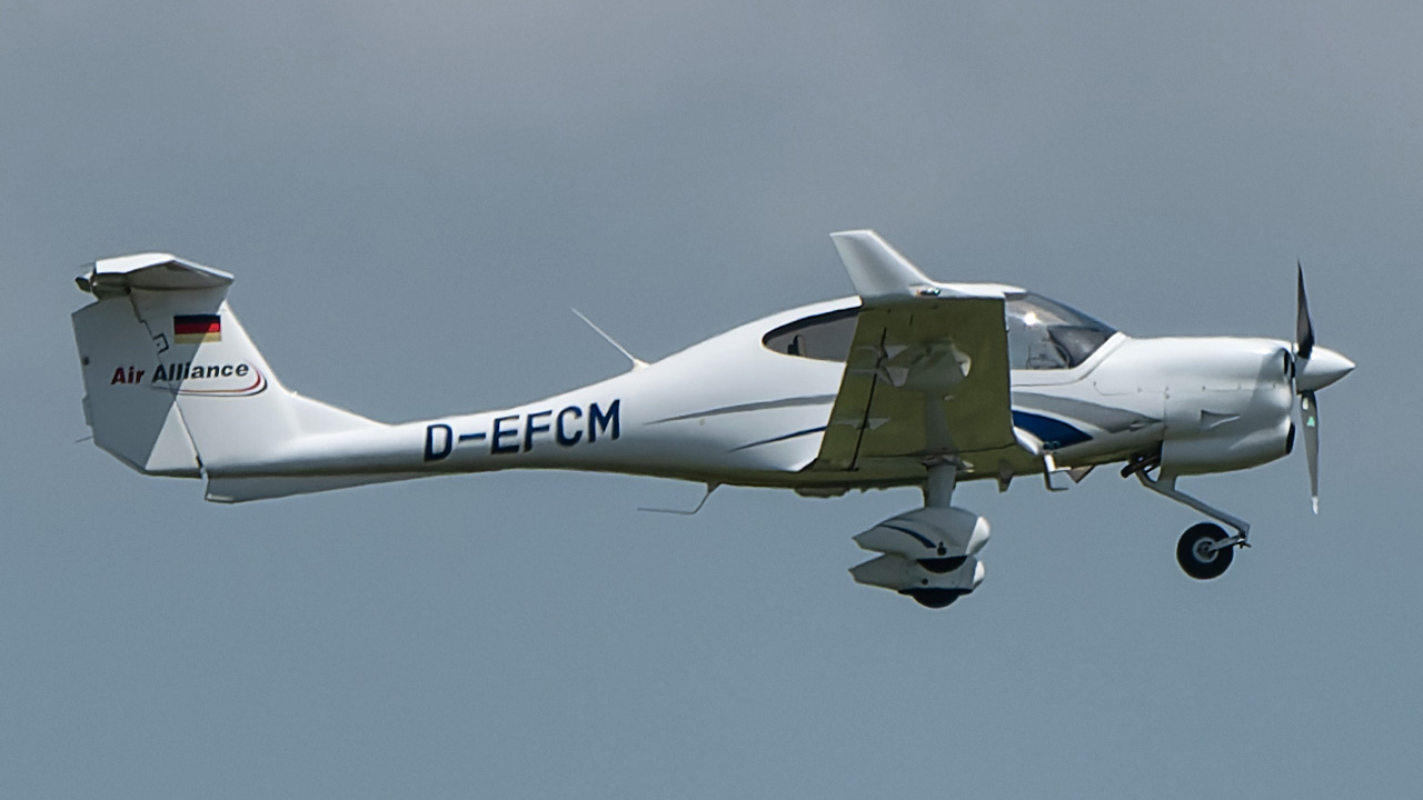 D-EFCM Air Alliance Flight Center Diamond DA40 NG