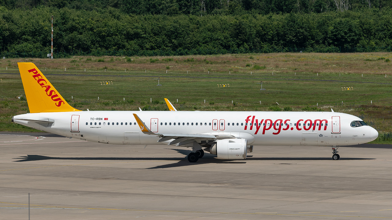 TC-RBN Pegasus Airlines Airbus A321-200neo