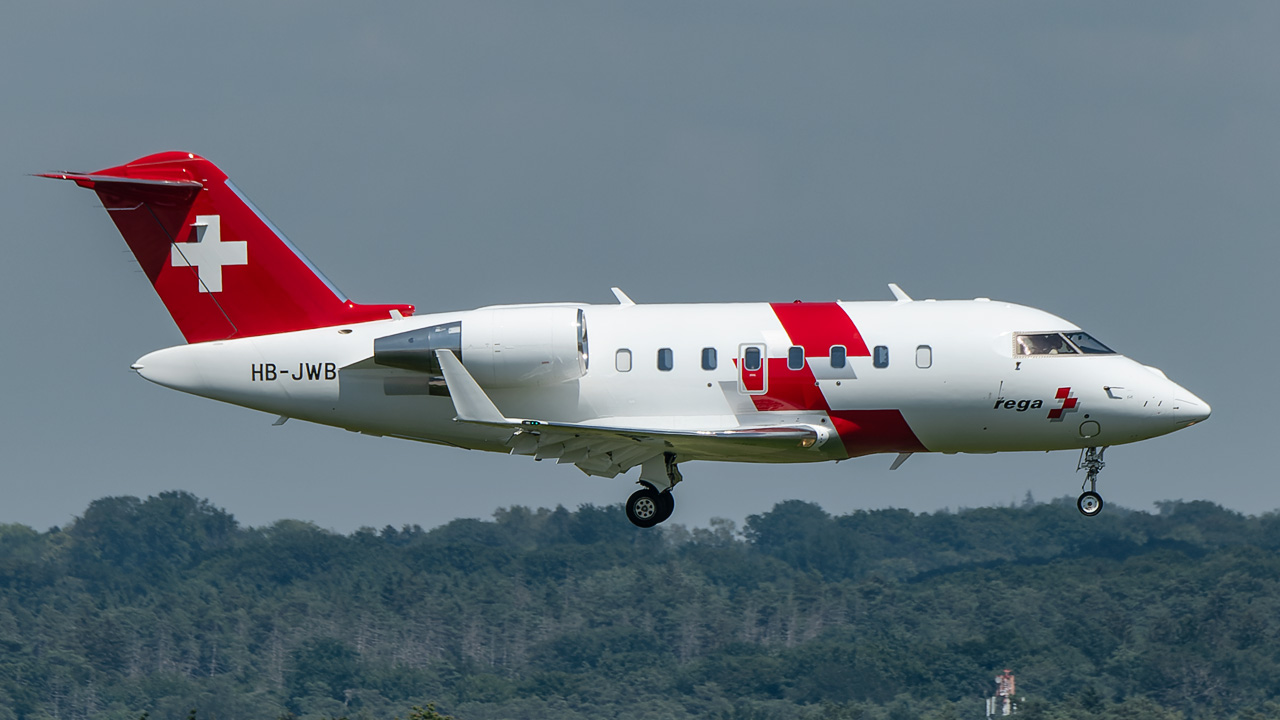 HB-JWB REGA Swiss Air Ambulance Bombardier CL-600-2B16 Challenger 650