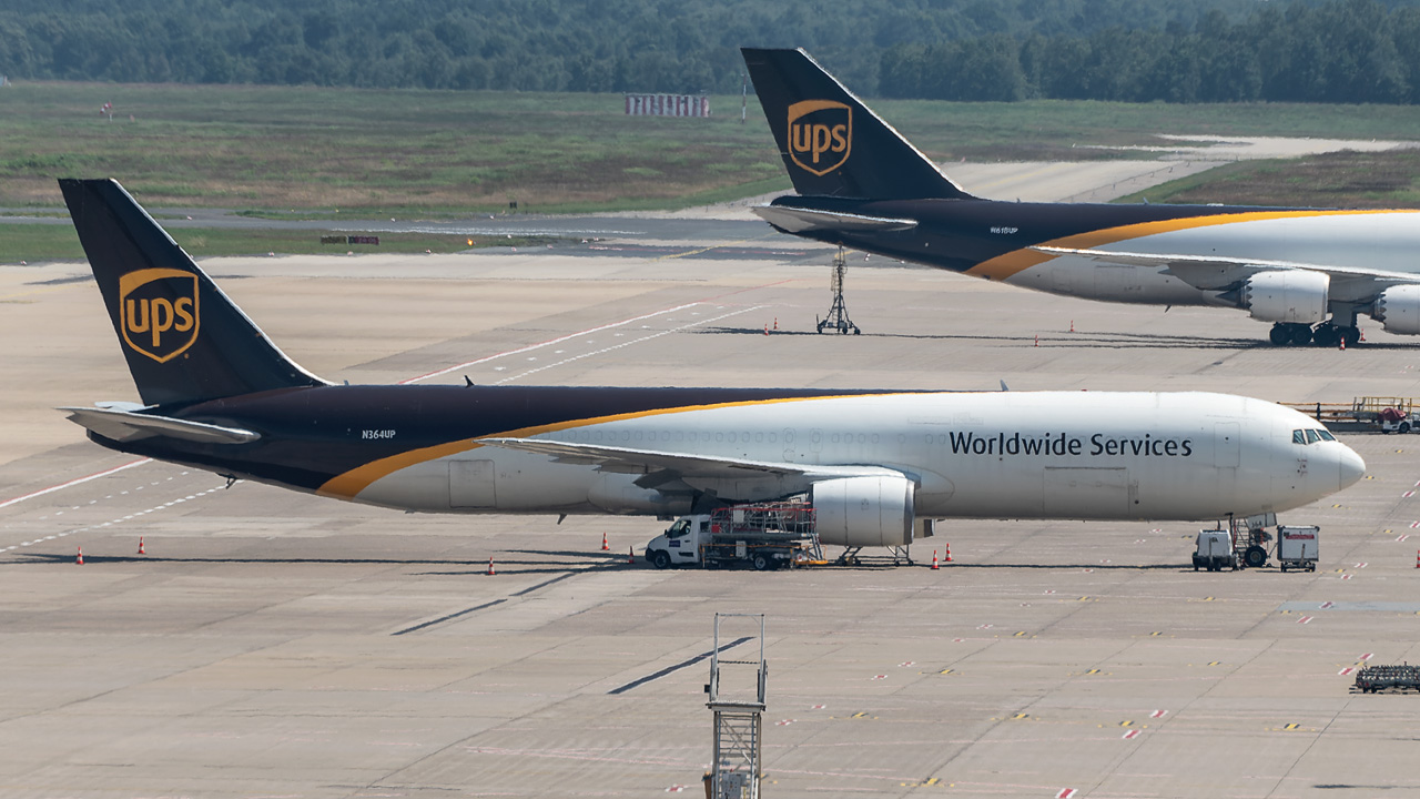 N364UP United Parcel Service (UPS) Boeing 767-300(ER/BCF)