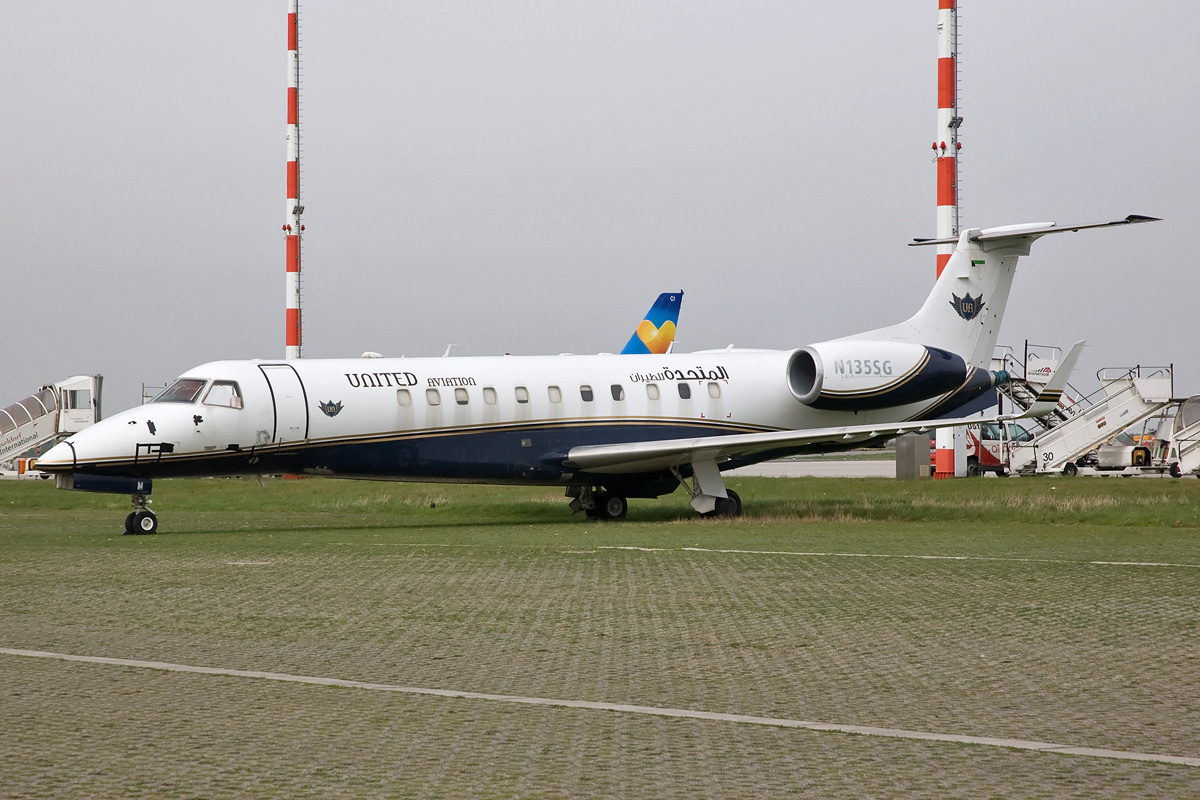 N135SG United Aviation Embraer ERJ-135BJ Legacy