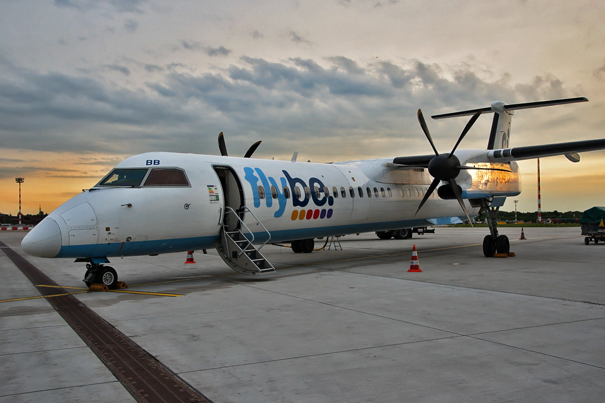 G-FLBB flybe Bombardier DHC-8-400Q