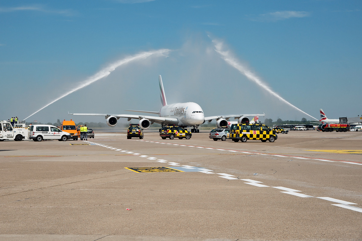 A6-EOB Emirates Airbus A380-800