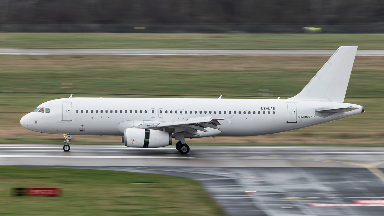 LZ-LAB European Air Charter Airbus A320-200