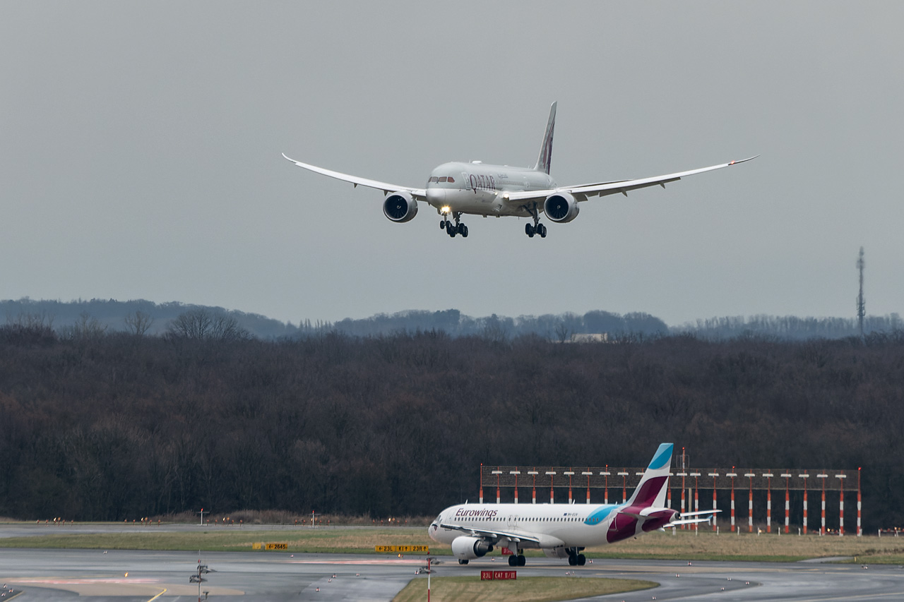 A7-BHL Qatar Airways Boeing 787-9 Dreamliner