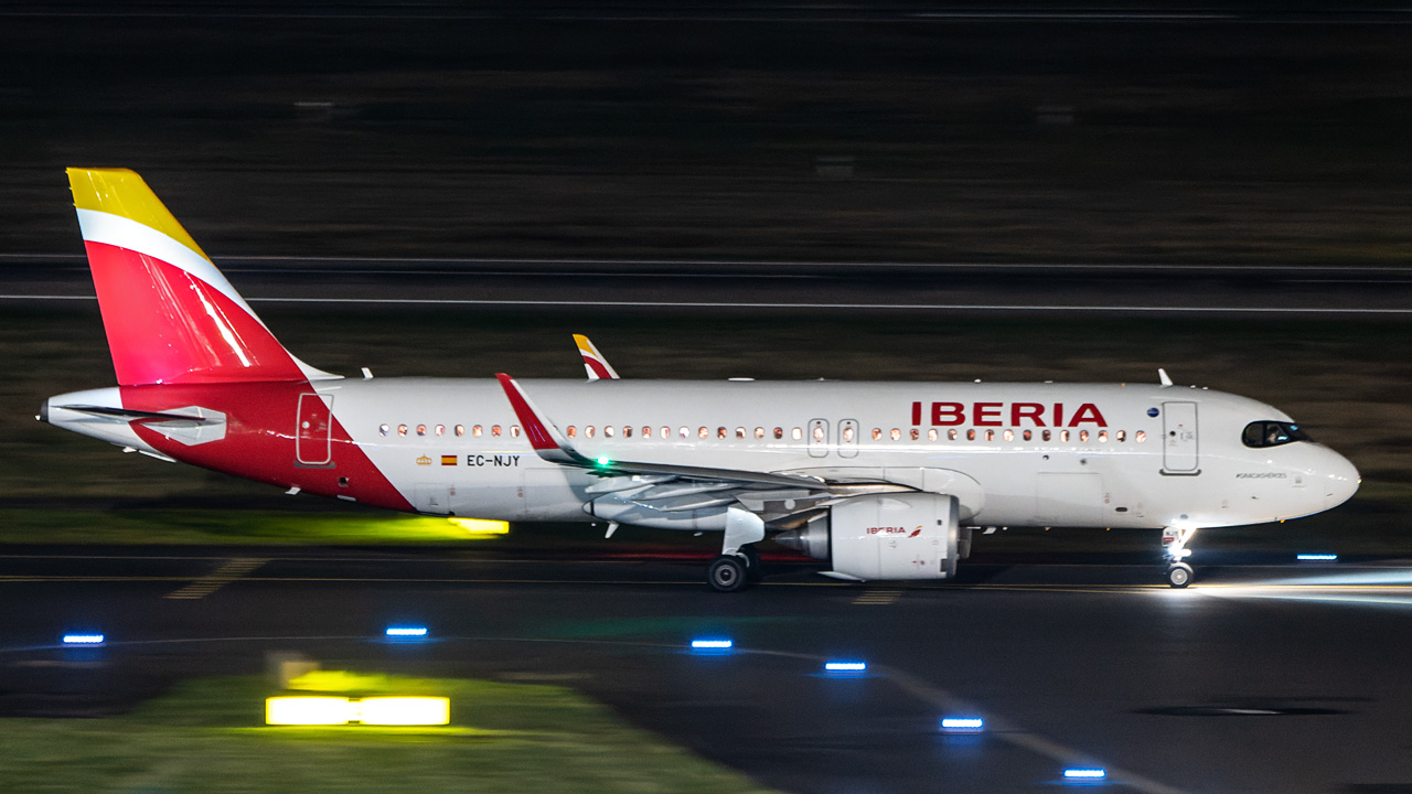 EC-NJY Iberia Airbus A320-200neo