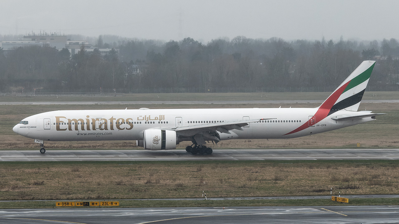 A6-EPR Emirates Boeing 777-300(ER)
