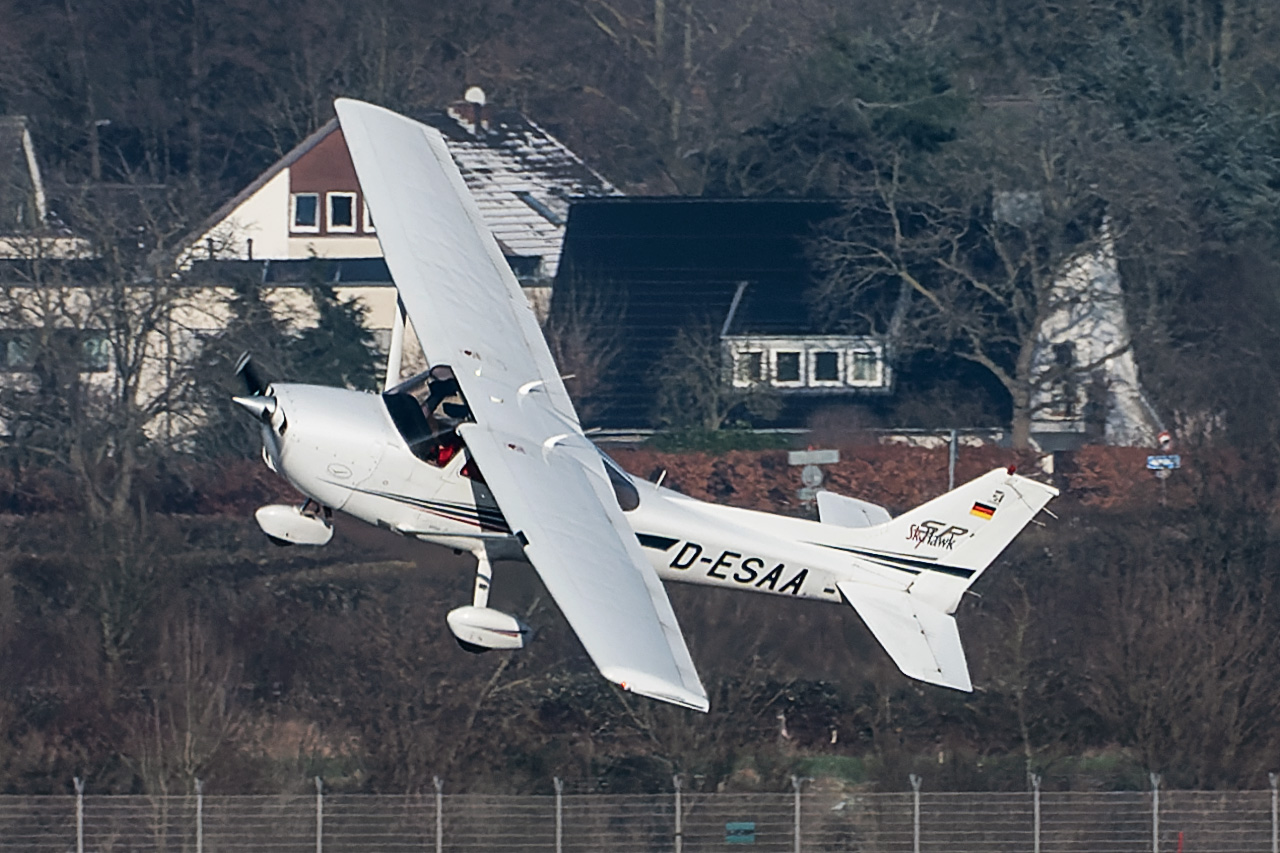 D-ESAA Cessna 172S Skyhawk SP