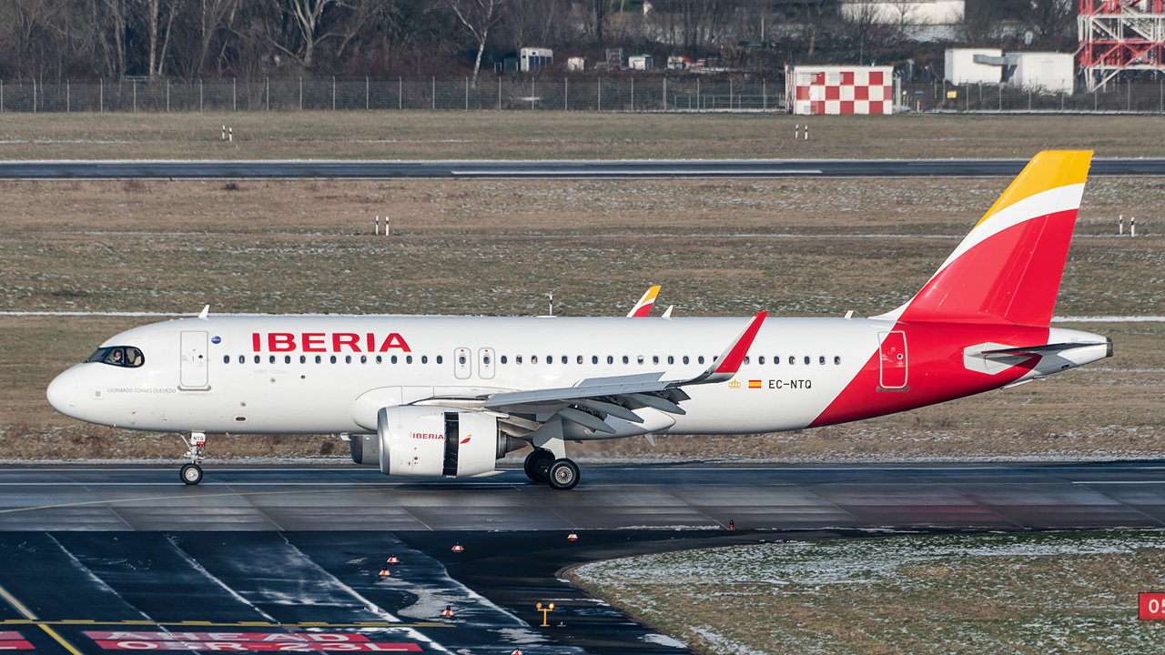 EC-NTQ Iberia Airbus A320-200neo