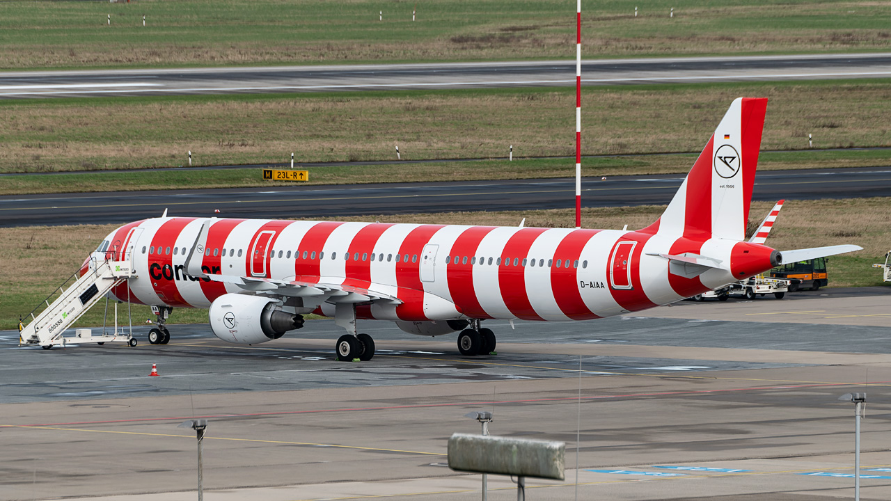 D-AIAA Condor Airbus A321-200/S