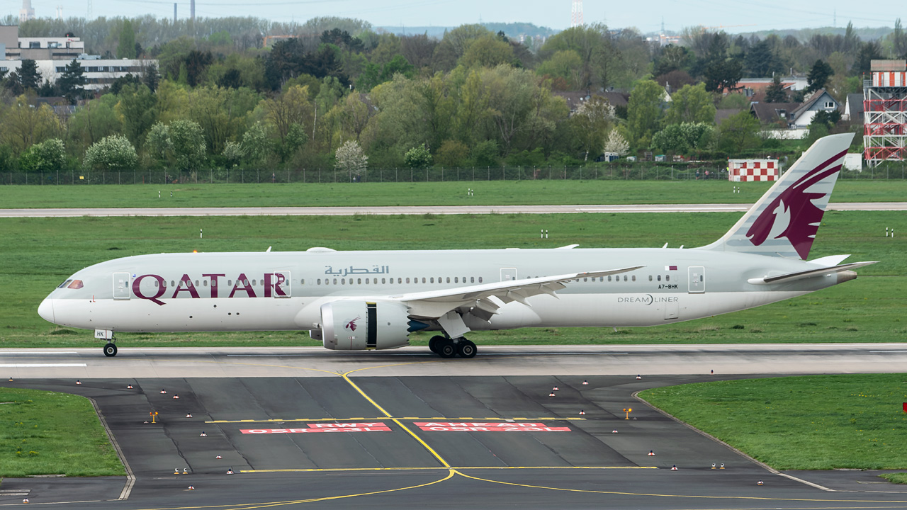 A7-BHK Qatar Airways Boeing 787-9 Dreamliner