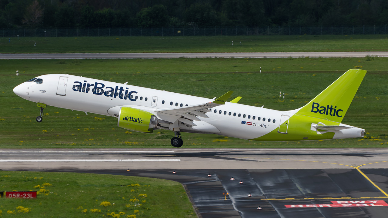 YL-ABL airBaltic Airbus A220-300