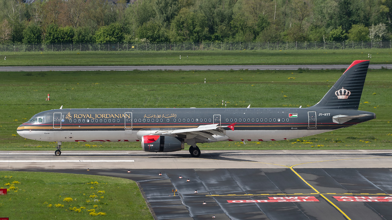 JY-AYT Royal Jordanian Airbus A321-200