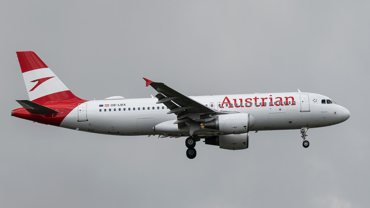 OE-LBX Austrian Airlines Airbus A320-200