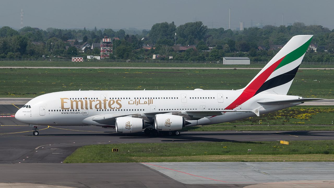 A6-EUP Emirates Airbus A380-800