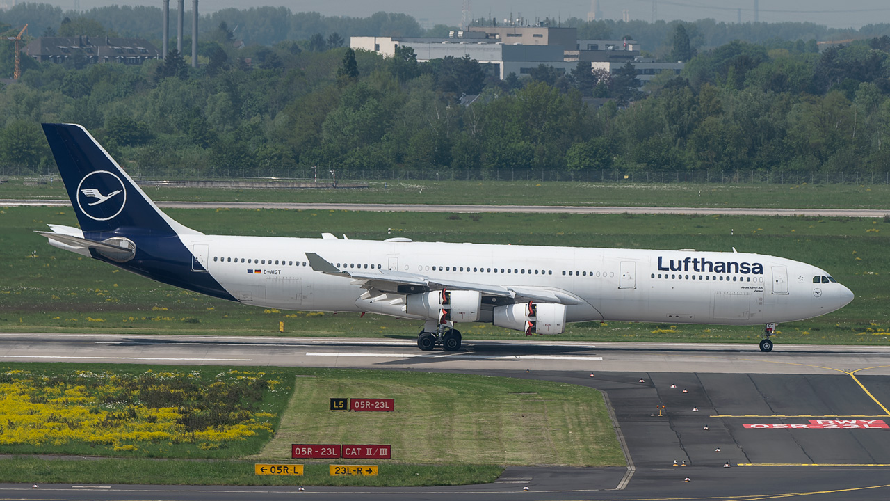D-AIGT Lufthansa Airbus A340-300