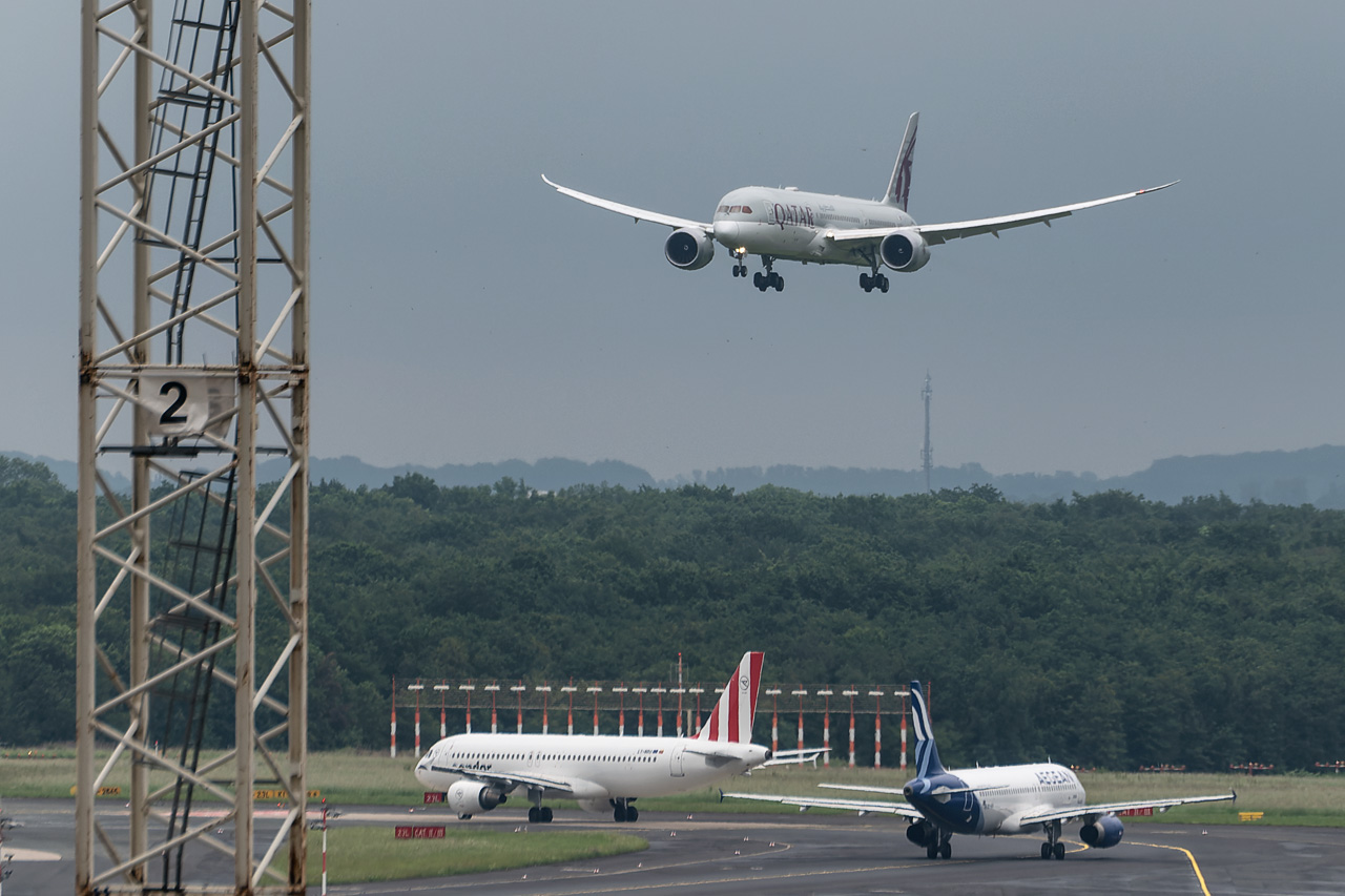 A7-BHI Qatar Airways Boeing 787-9 Dreamliner