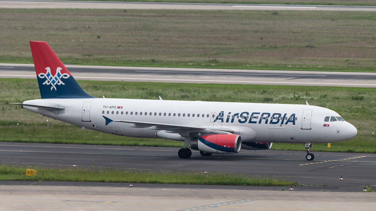 YU-APS Air Serbia Airbus A320-200