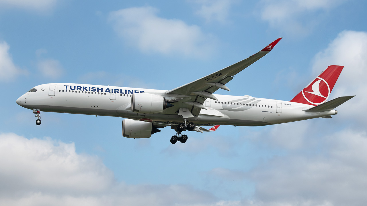 TC-LGM Turkish Airlines Airbus A350-900