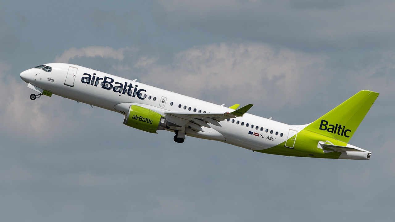 YL-ABL airBaltic Airbus A220-300