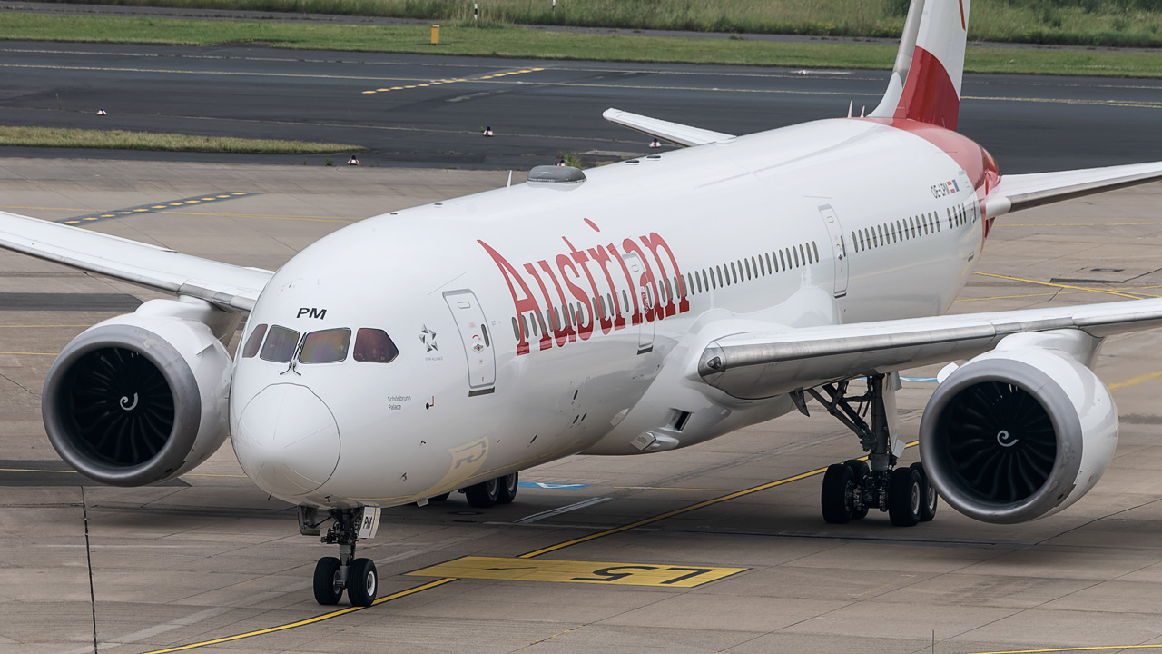 OE-LPM Austrian Airlines Boeing 787-9 Dreamliner