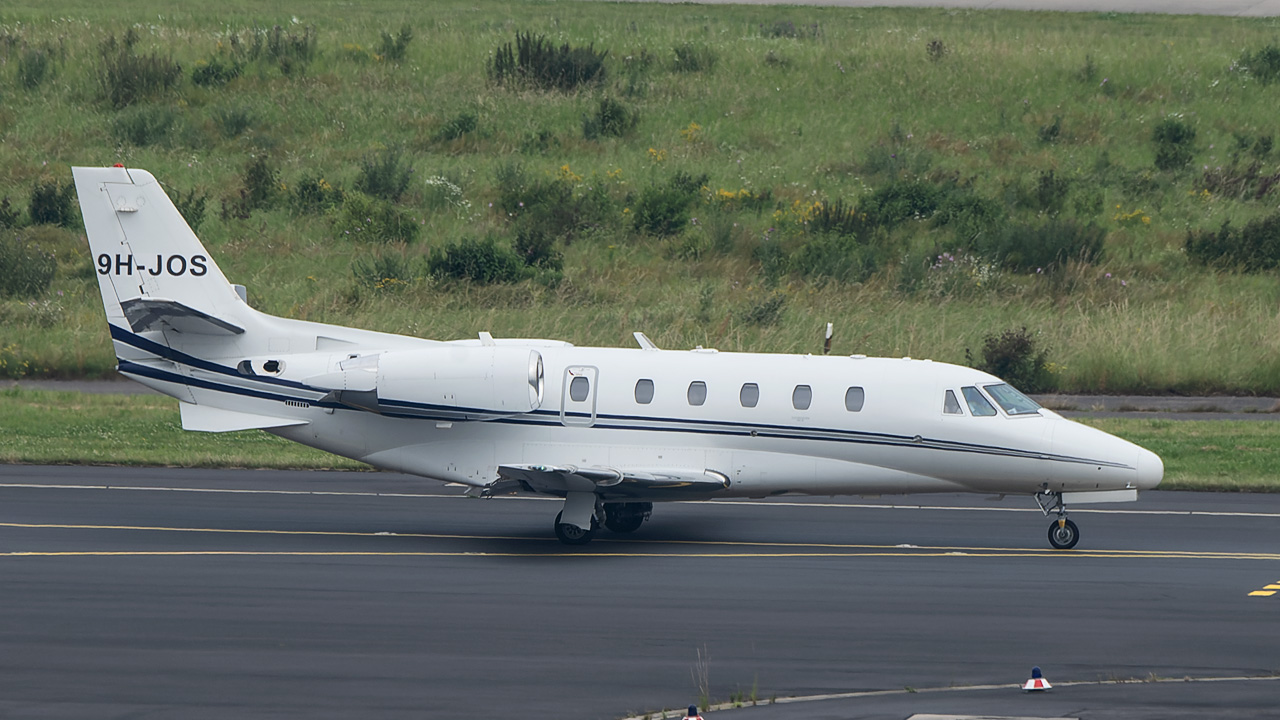 9H-JOS Luxwing Cessna 560XL Citation