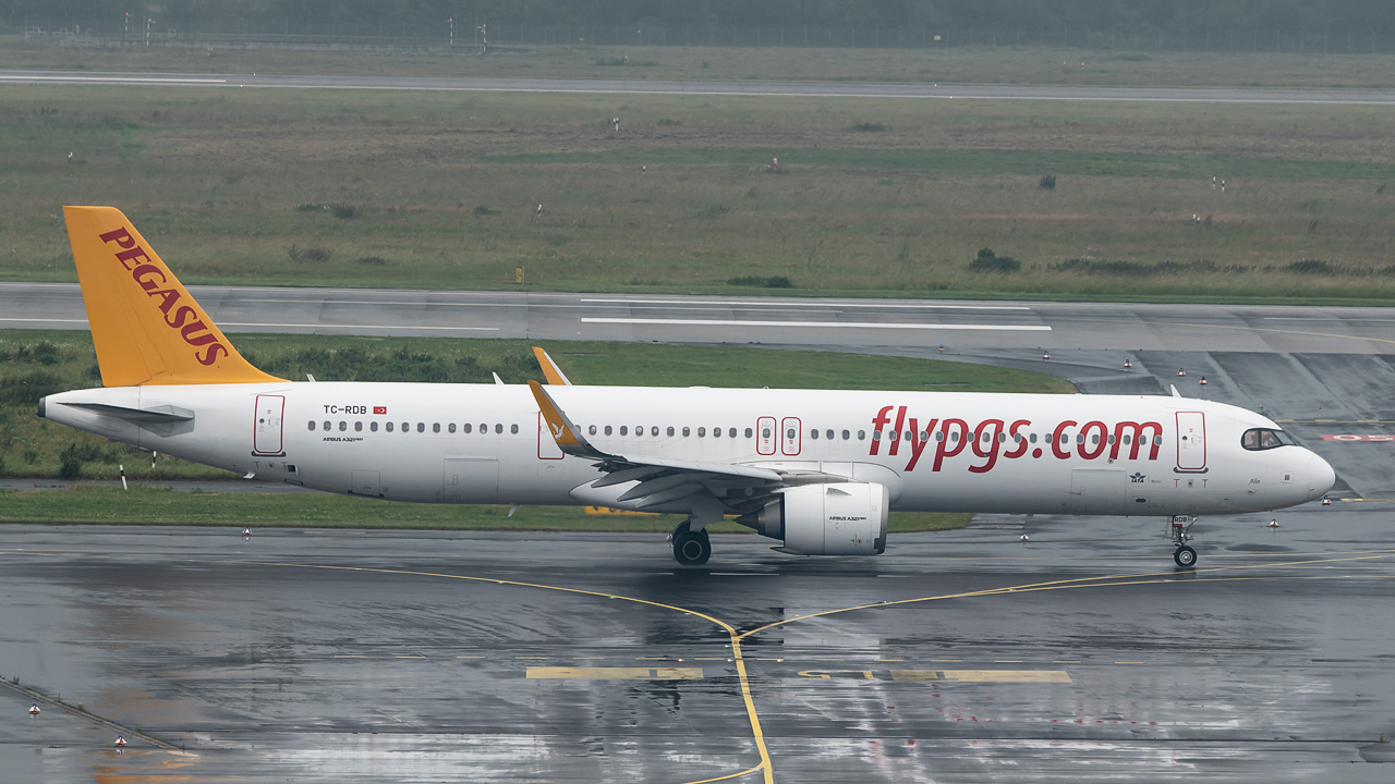 TC-RDB Pegasus Airlines Airbus A321-200neo