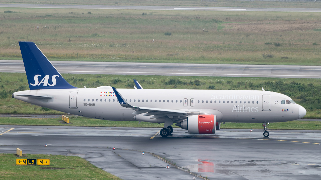 SE-ROM Scandinavian Airlines (SAS) Airbus A320-200neo