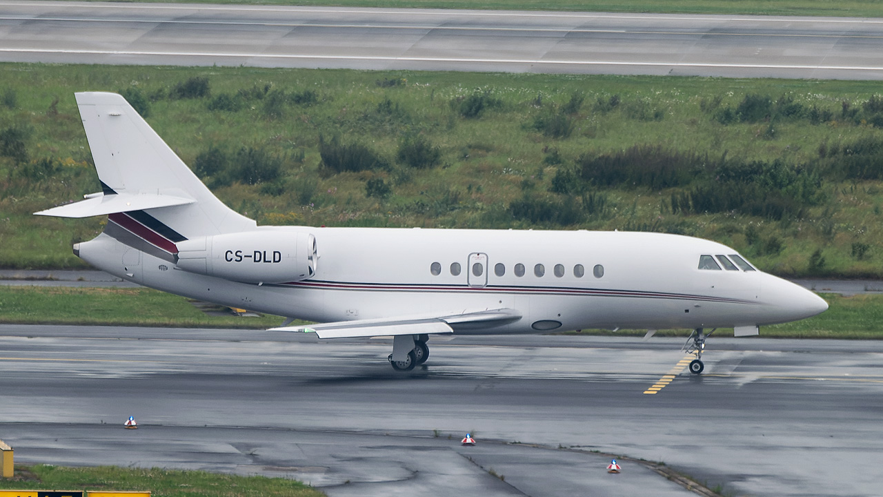 CS-DLD NetJets Europe Dassault Falcon 2000EX