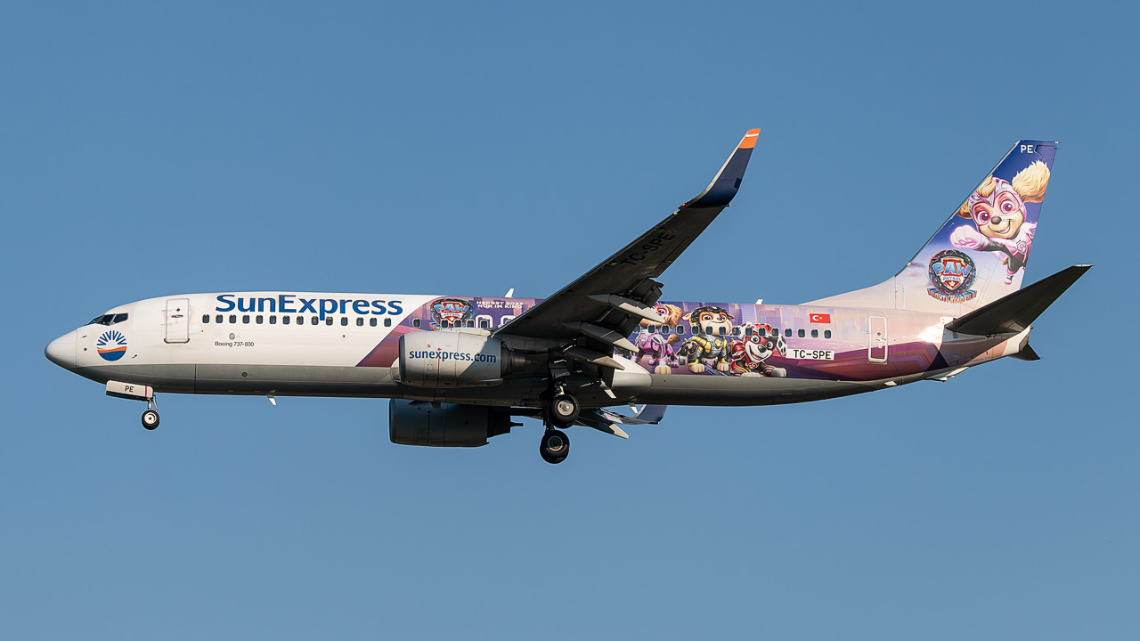 TC-SPE SunExpress Boeing 737-800