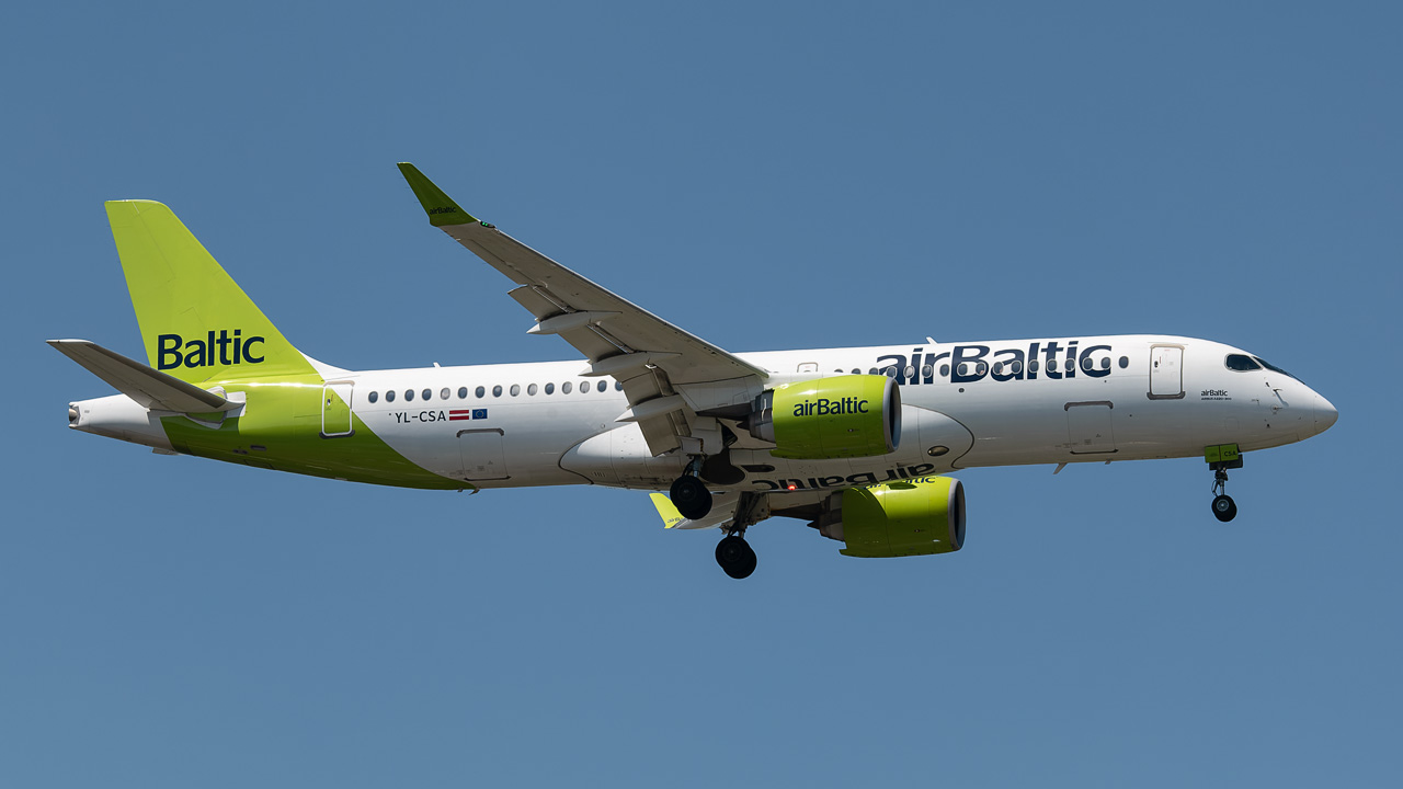 YL-CSA airBaltic Airbus A220-300