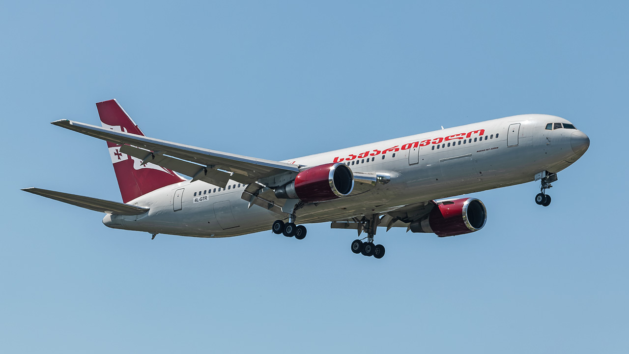 4L-GTR Georgian Airways Boeing 767-300(ER)