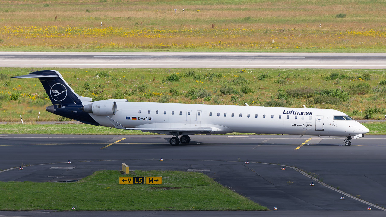 D-ACNH Lufthansa Regional (CityLine) Bombardier CRJ-900