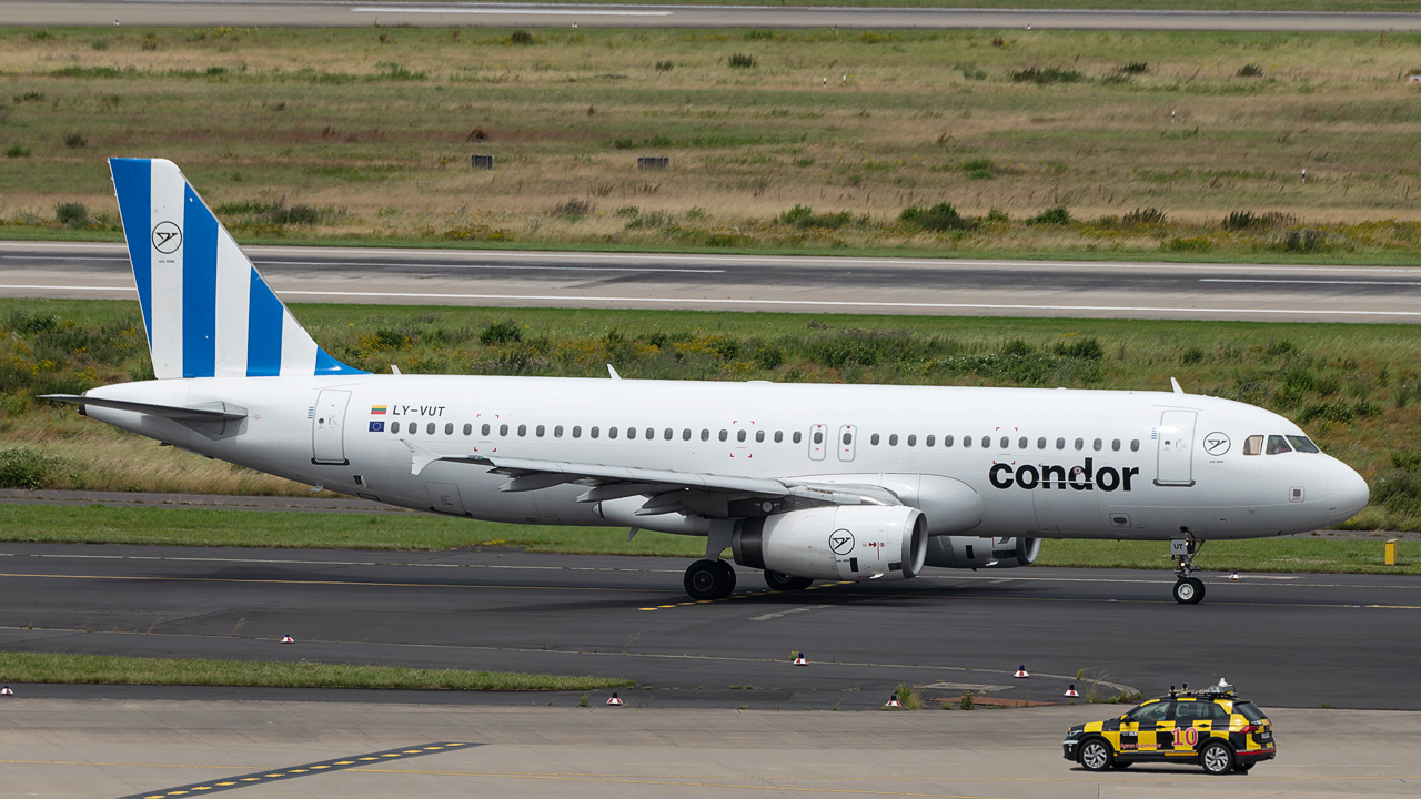 LY-VUT Condor (Heston Airlines) Airbus A320-200