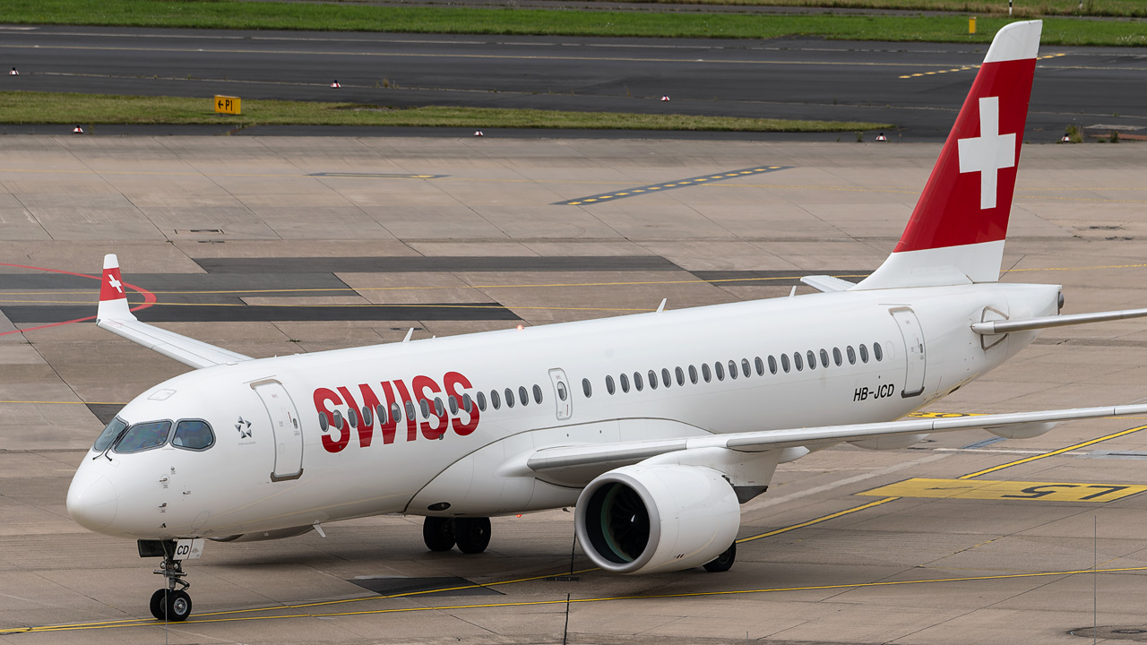 HB-JCD Swiss Airbus A220-300