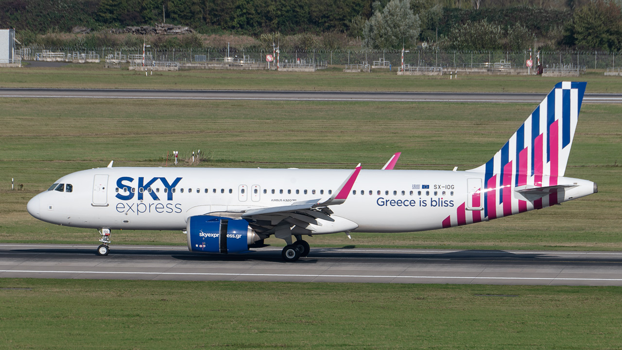 SX-IOG Sky Express Airbus A320-200neo