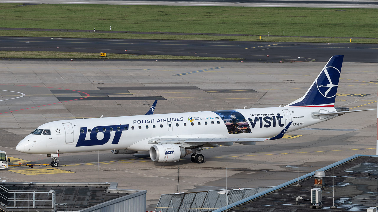 SP-LNG LOT Polish Airlines Embraer ERJ-195