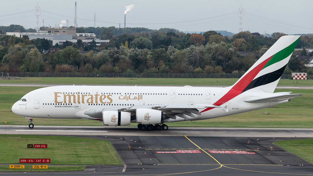 A6-EUY Emirates Airbus A380-800