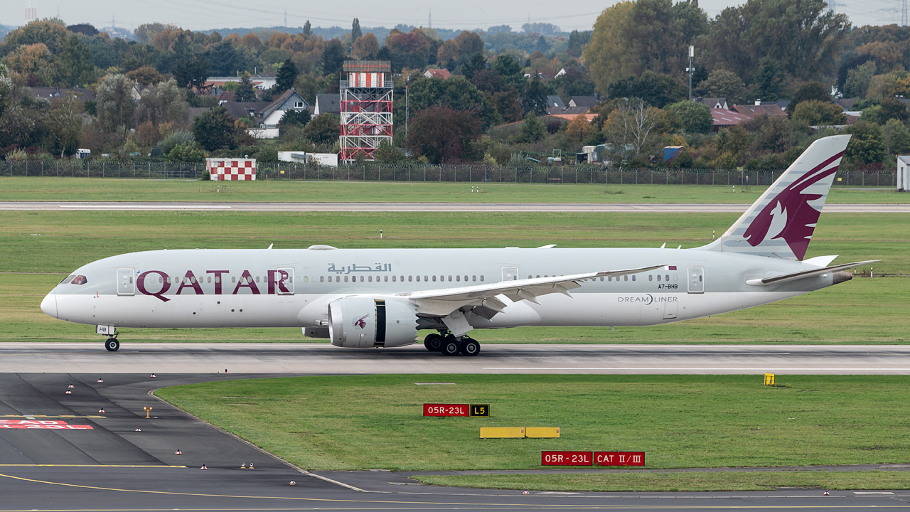 A7-BHB Qatar Airways Boeing 787-9