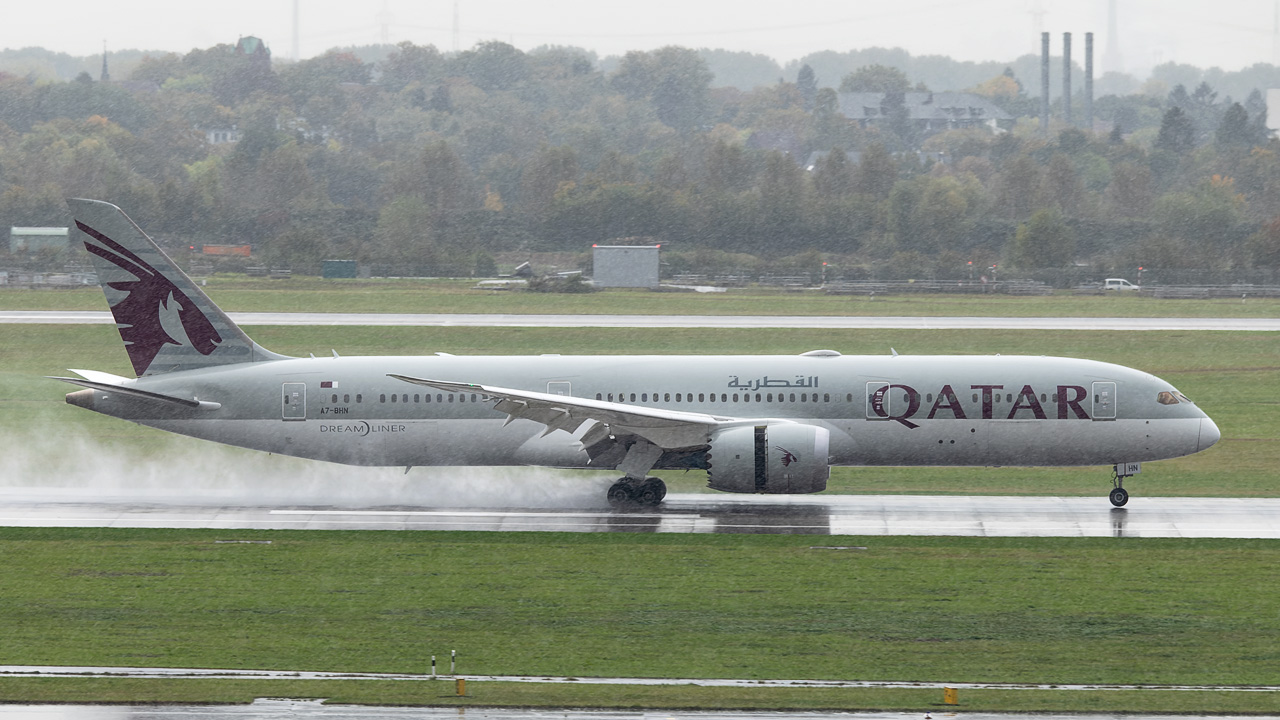 A7-BHN Qatar Airways Boeing 787-9