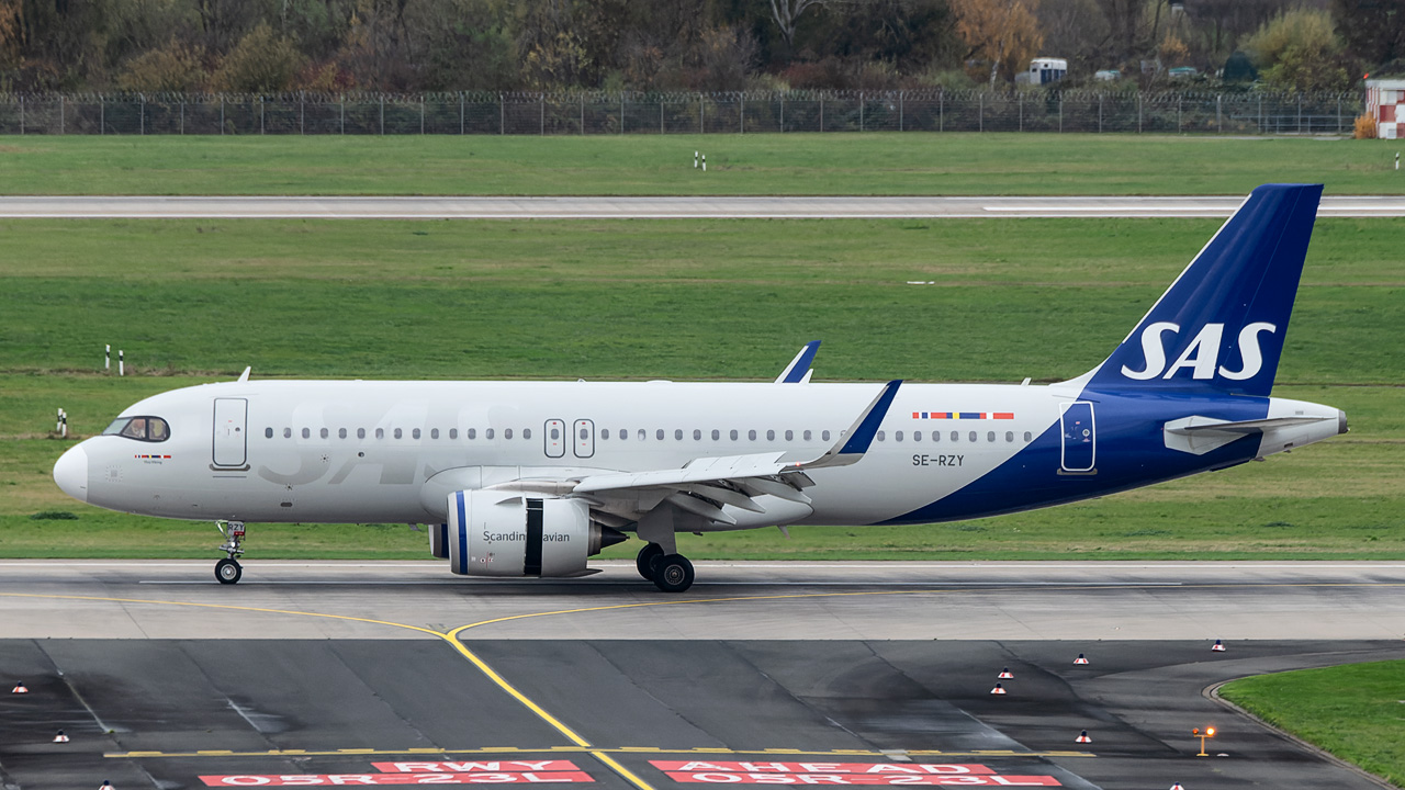 SE-RZY Scandinavian Airlines (SAS) Airbus A320-200neo