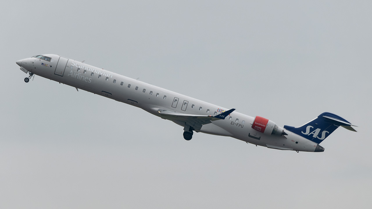 EI-FPU Scandinavian Airlines (CityJet) Bombardier CRJ-900