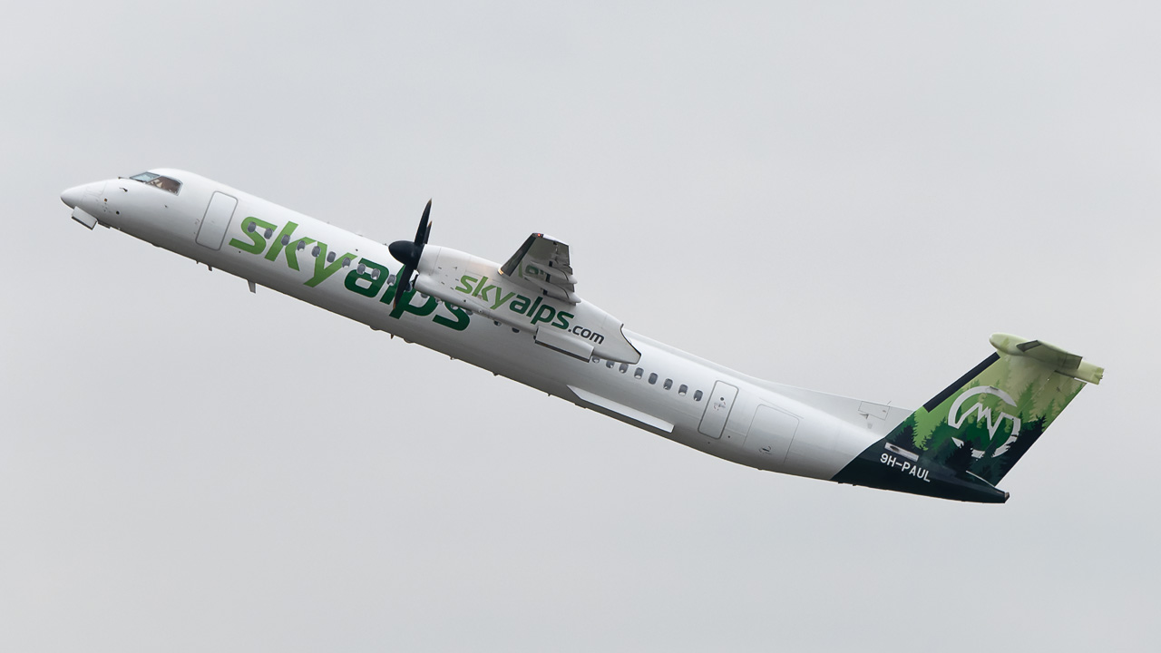 9H-PAUL SkyAlps Bombardier DHC-8-400